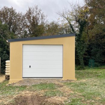 Garage en béton enduit 1 pente